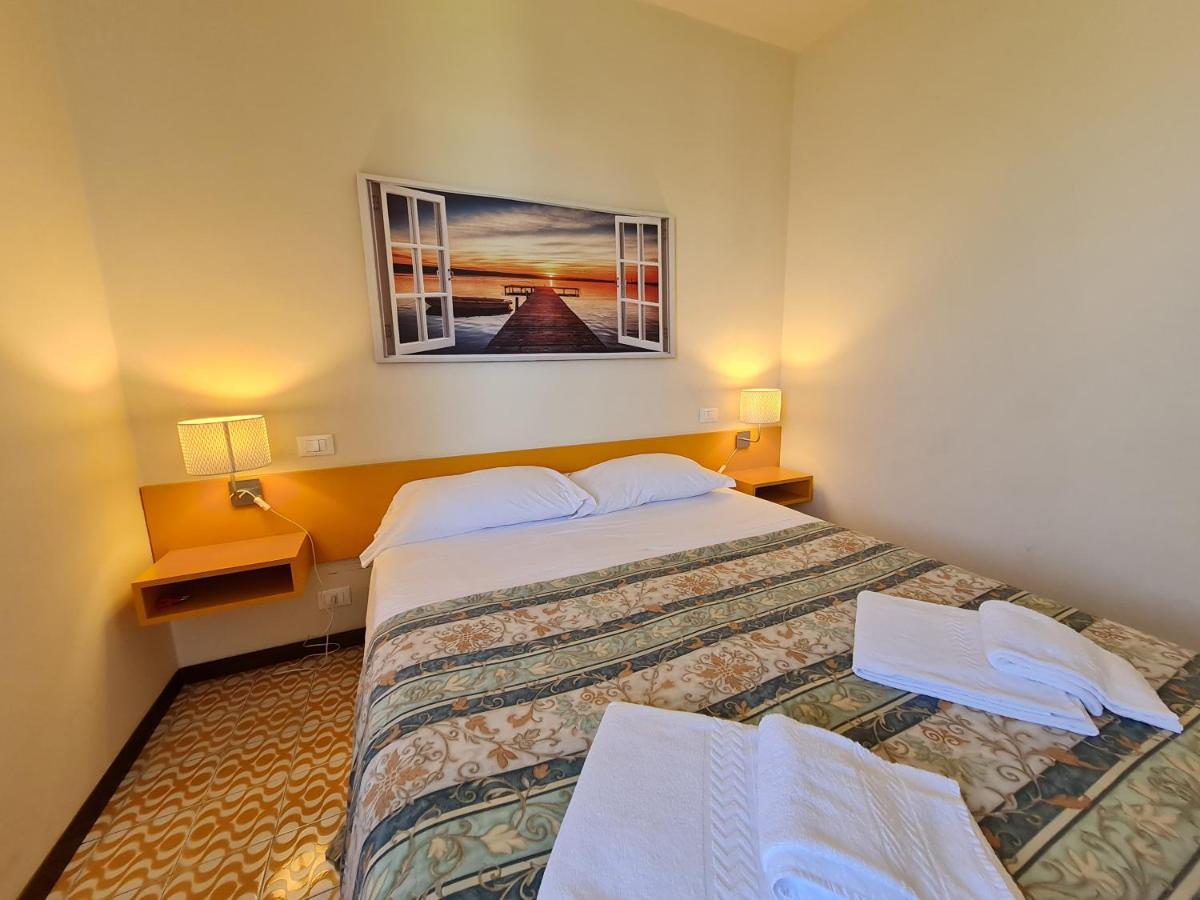 Easy Apartments Peschiera Peschiera del Garda Eksteriør bilde