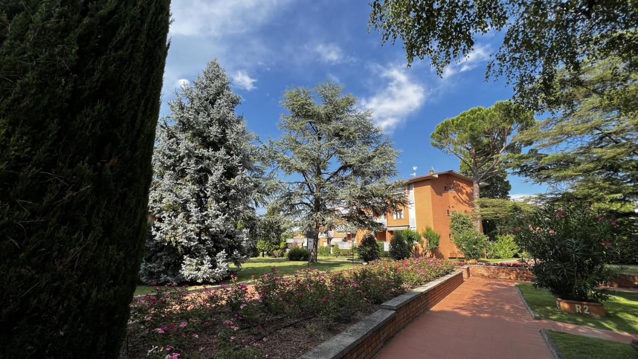 Easy Apartments Peschiera Peschiera del Garda Eksteriør bilde
