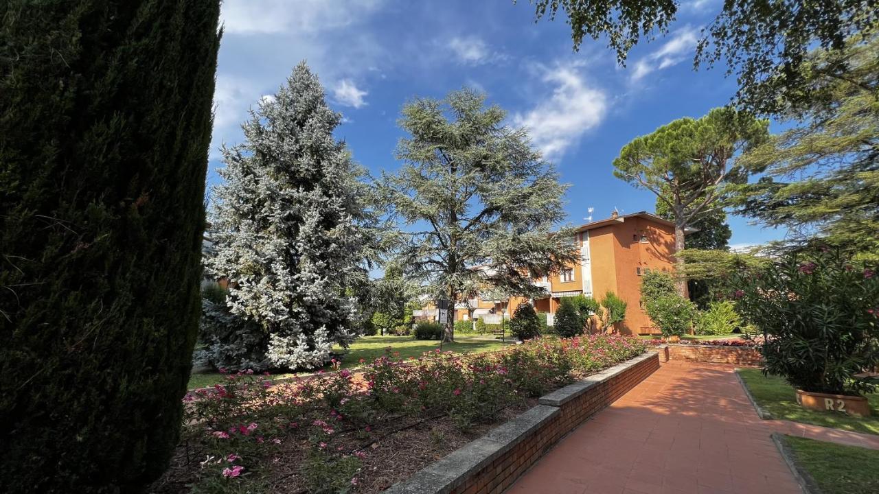 Easy Apartments Peschiera Peschiera del Garda Eksteriør bilde
