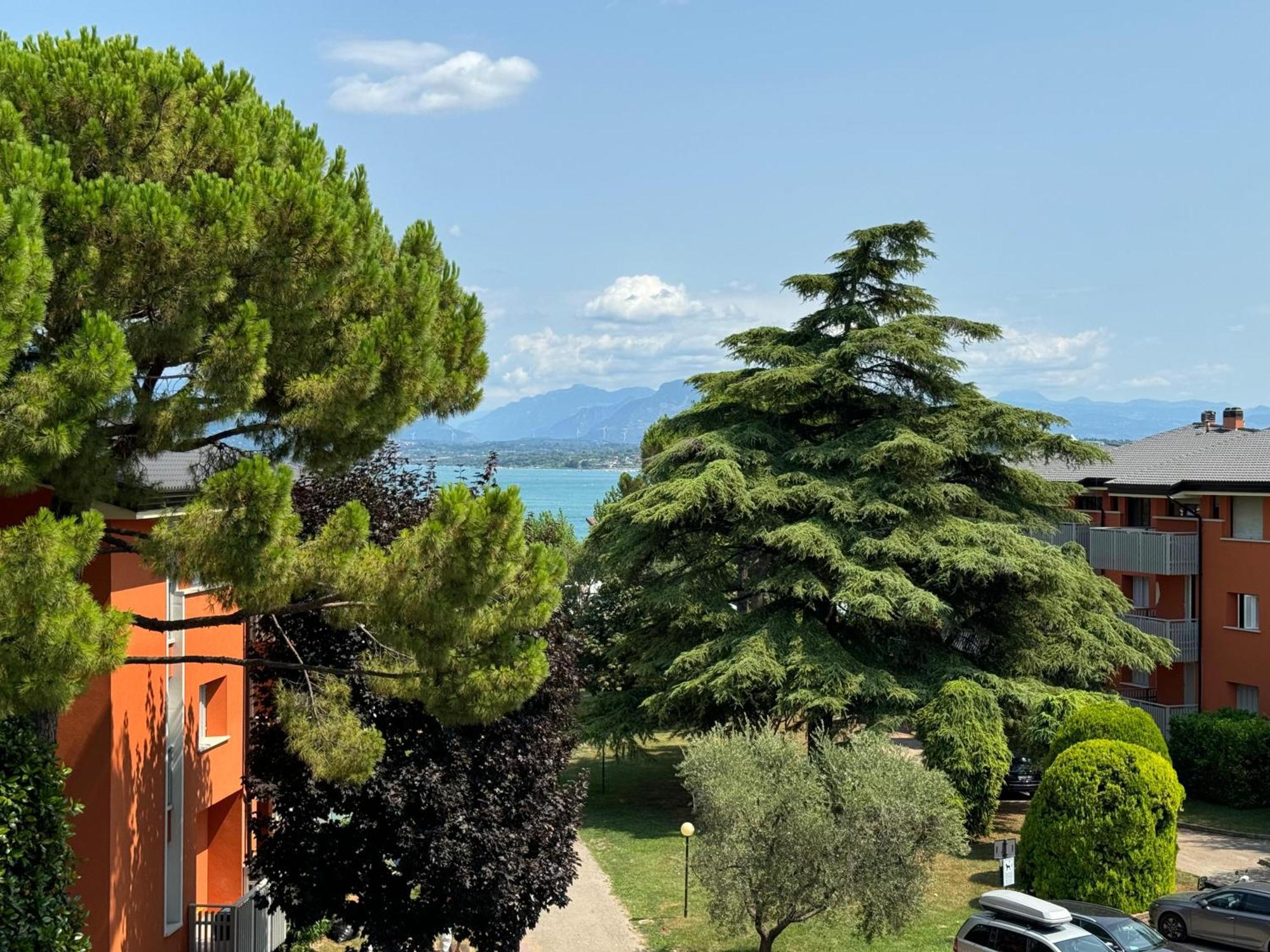 Easy Apartments Peschiera Peschiera del Garda Eksteriør bilde